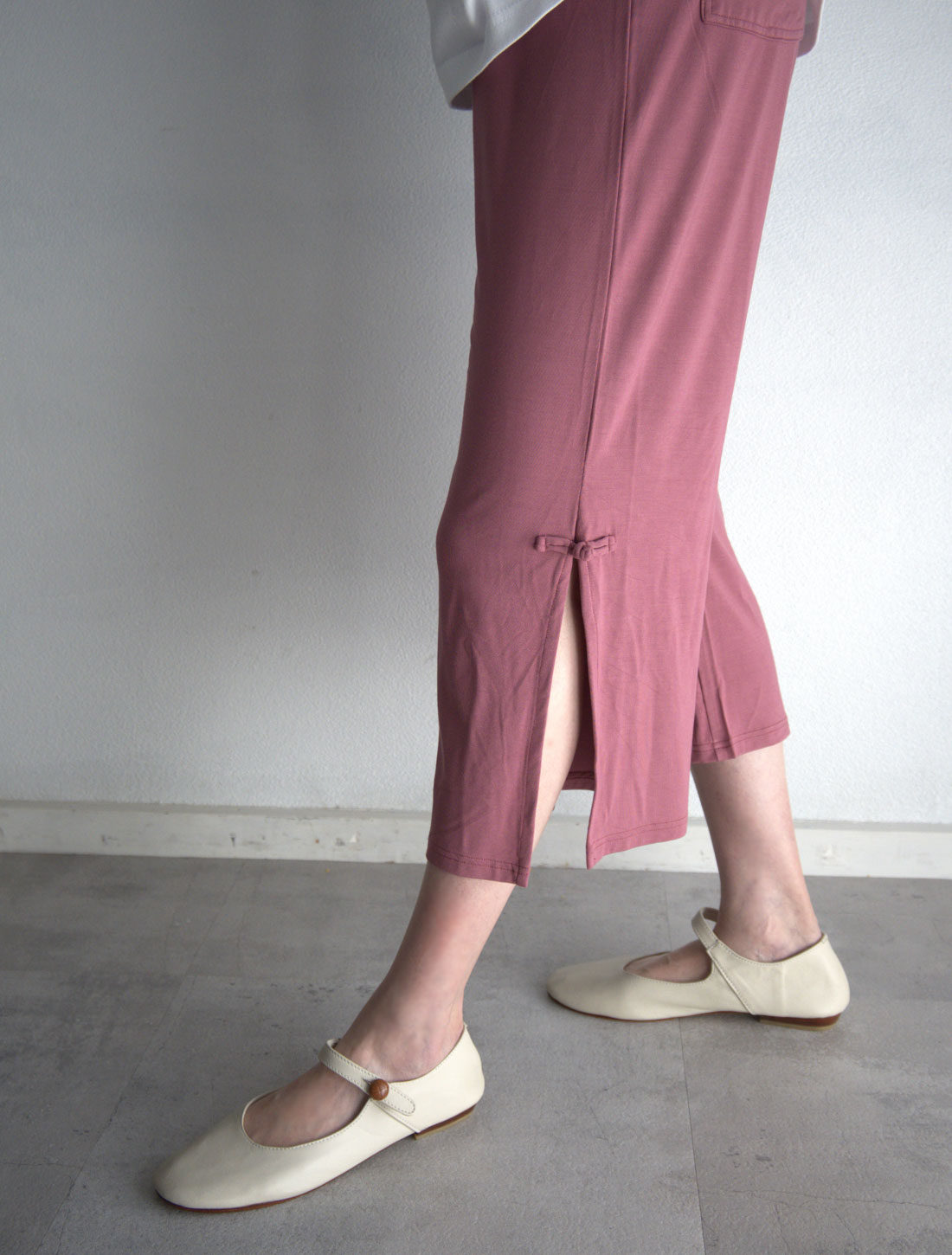 チャイナスリットパンツ