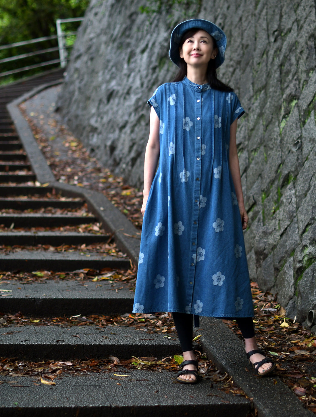 梅ジャカードデニムピンタックワンピース