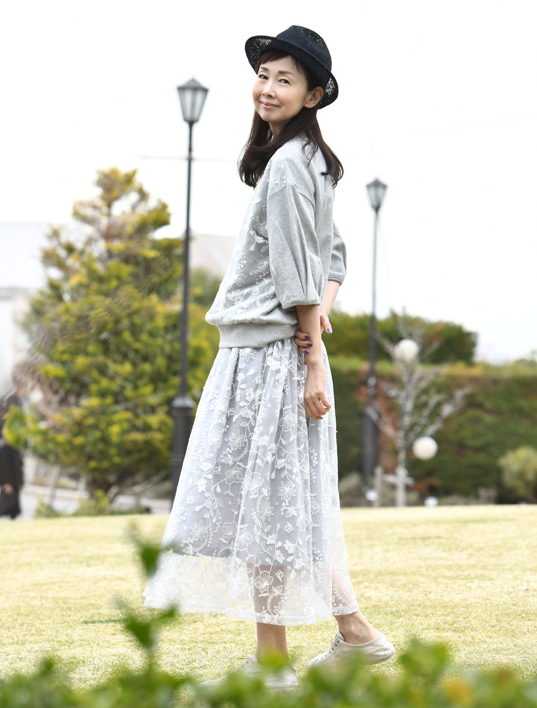 Lotus Tulle Lace Flare Skirt 2026SS | Lotus Room ROUROU