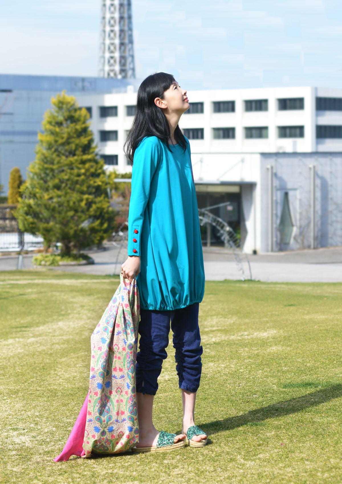 ティアドロップロータス刺繍チュニック★SALE★ (detail 4) - ROUROU | Yokohama Chinatown Asian Fashion
