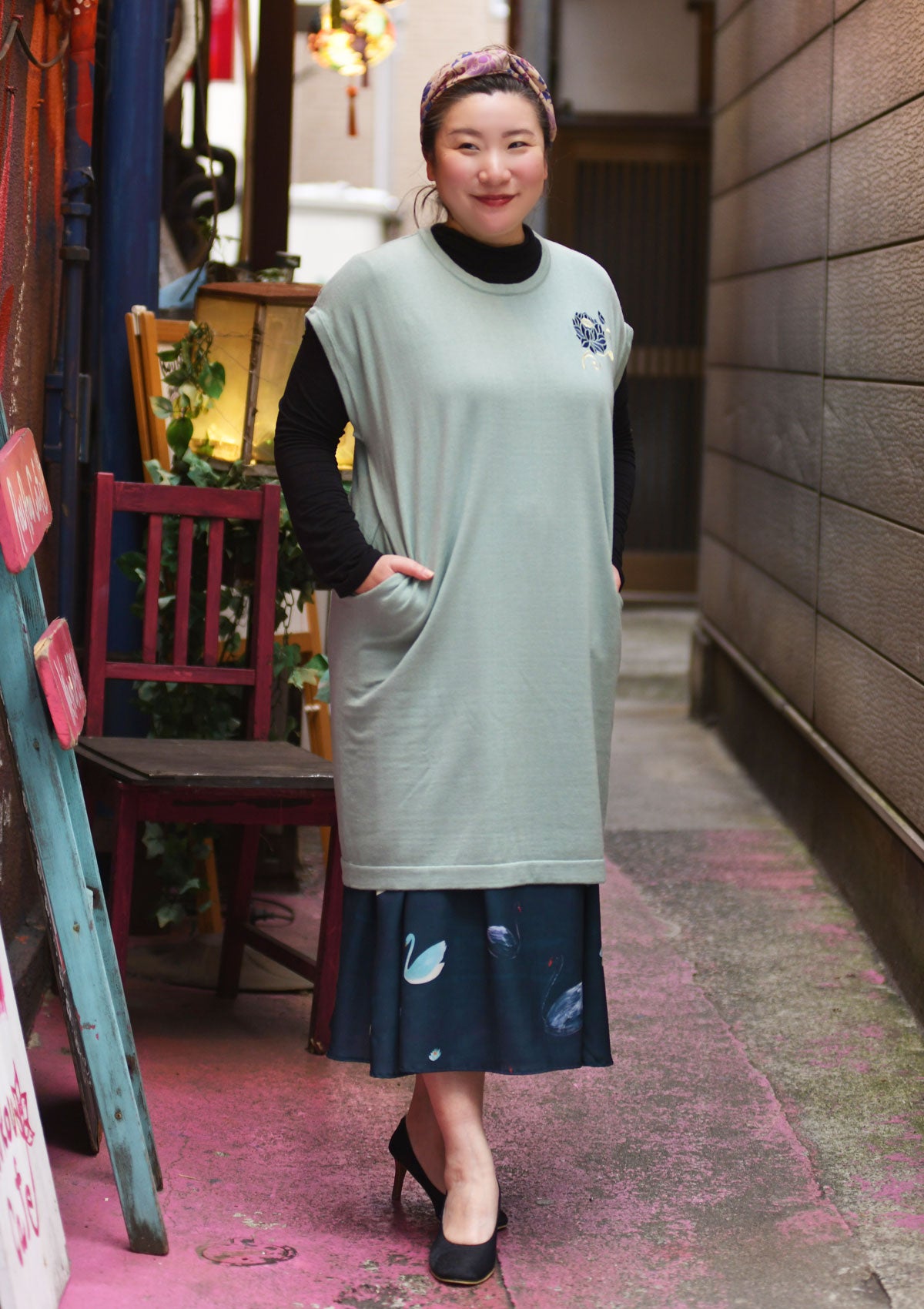 蓮刺繡ニットチュニック★SALE★ (detail 3) - ROUROU | Yokohama Chinatown Asian Fashion