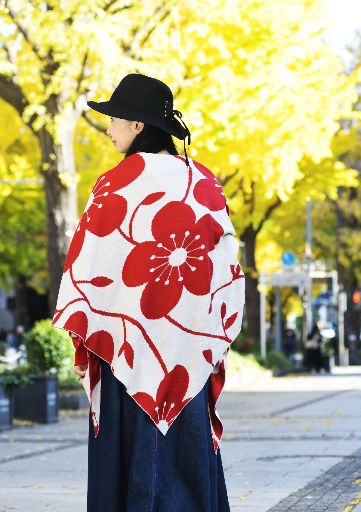 梅唐草ジャカードニットストール★SALE★ (detail 3) - ROUROU | Yokohama Chinatown Asian Fashion