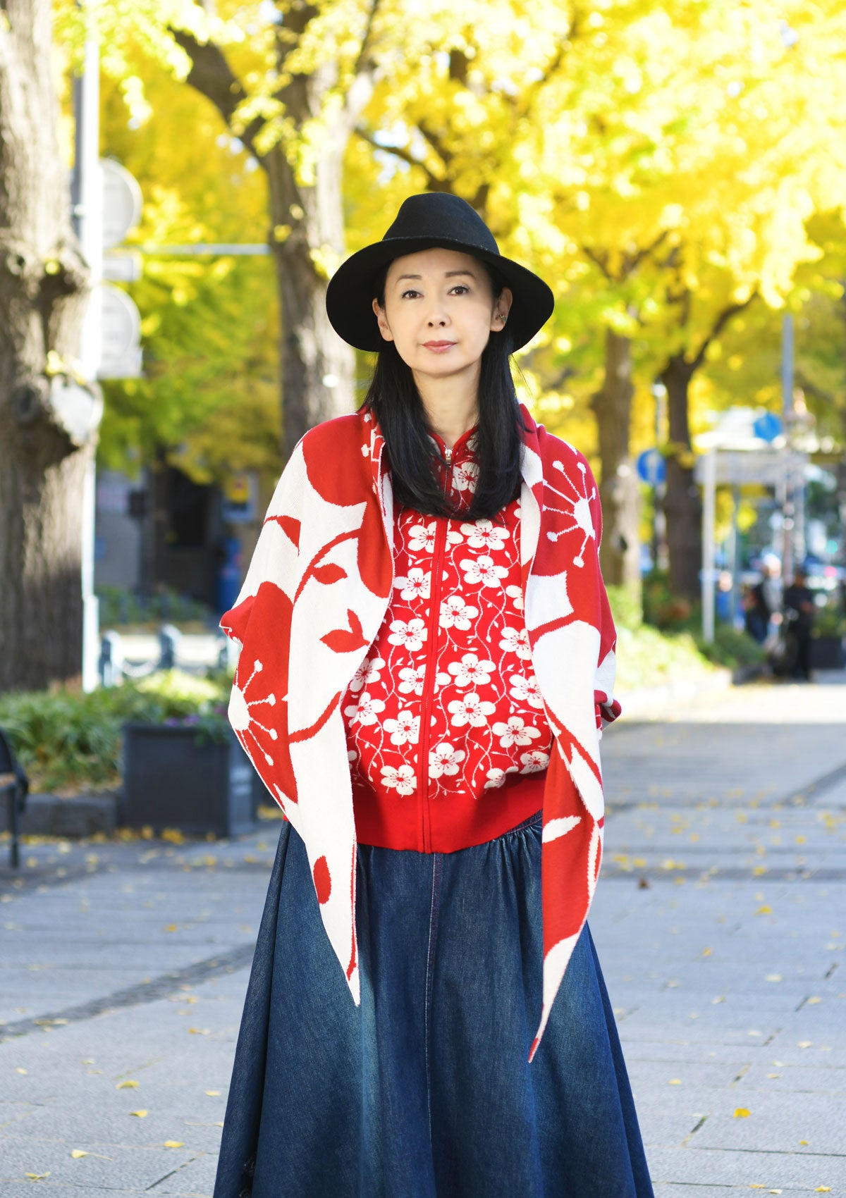 梅唐草ジャカードニットストール★SALE★ - ROUROU | Yokohama Chinatown Asian Fashion