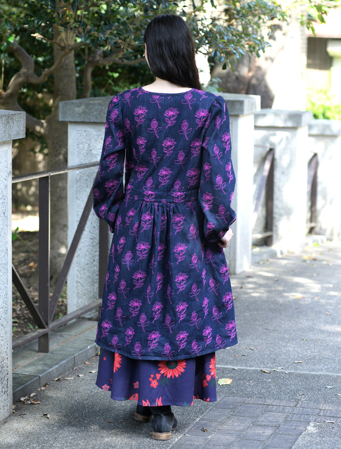 フォレストフラワーデニム刺繍コート