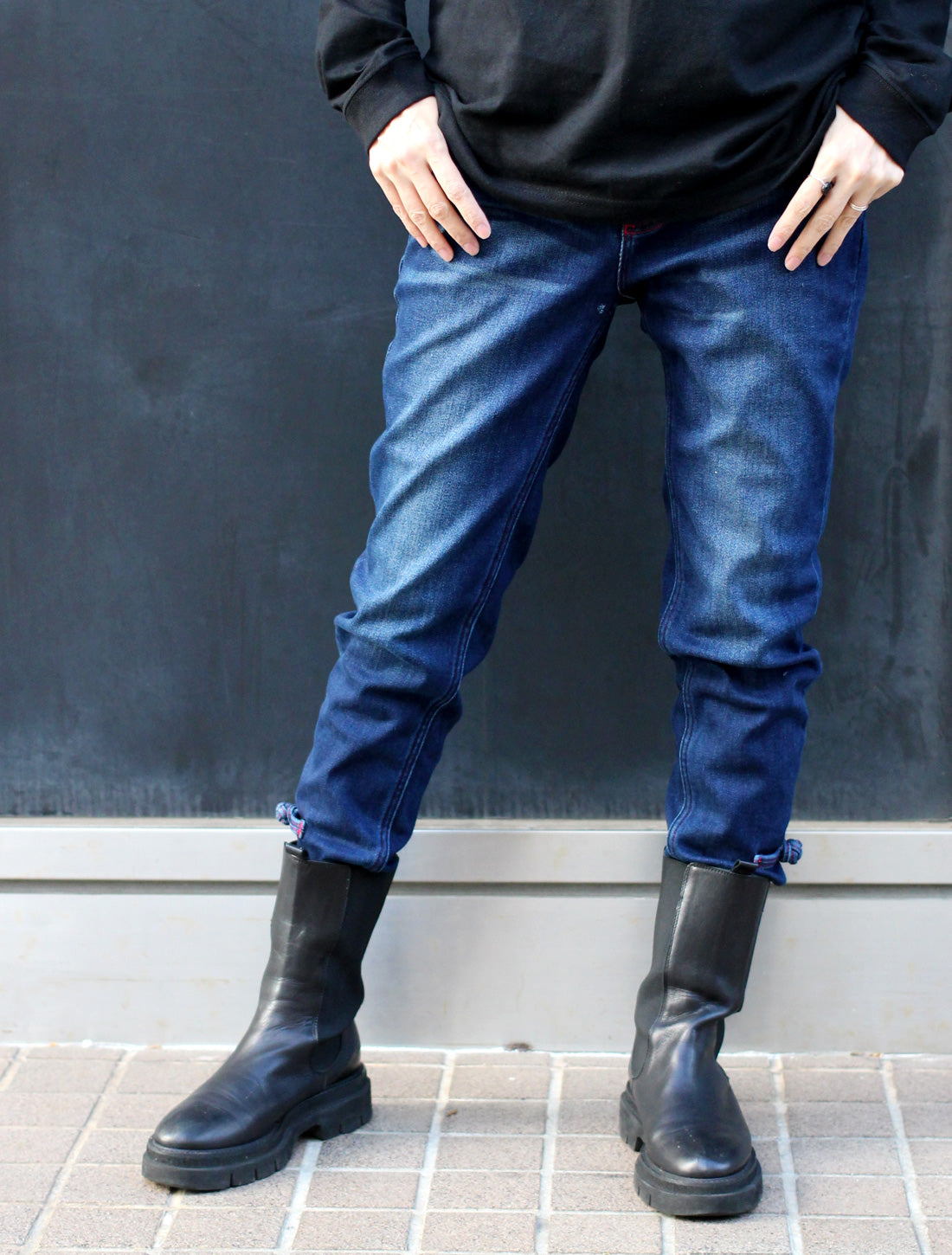 テーパードチャイナジーンズ