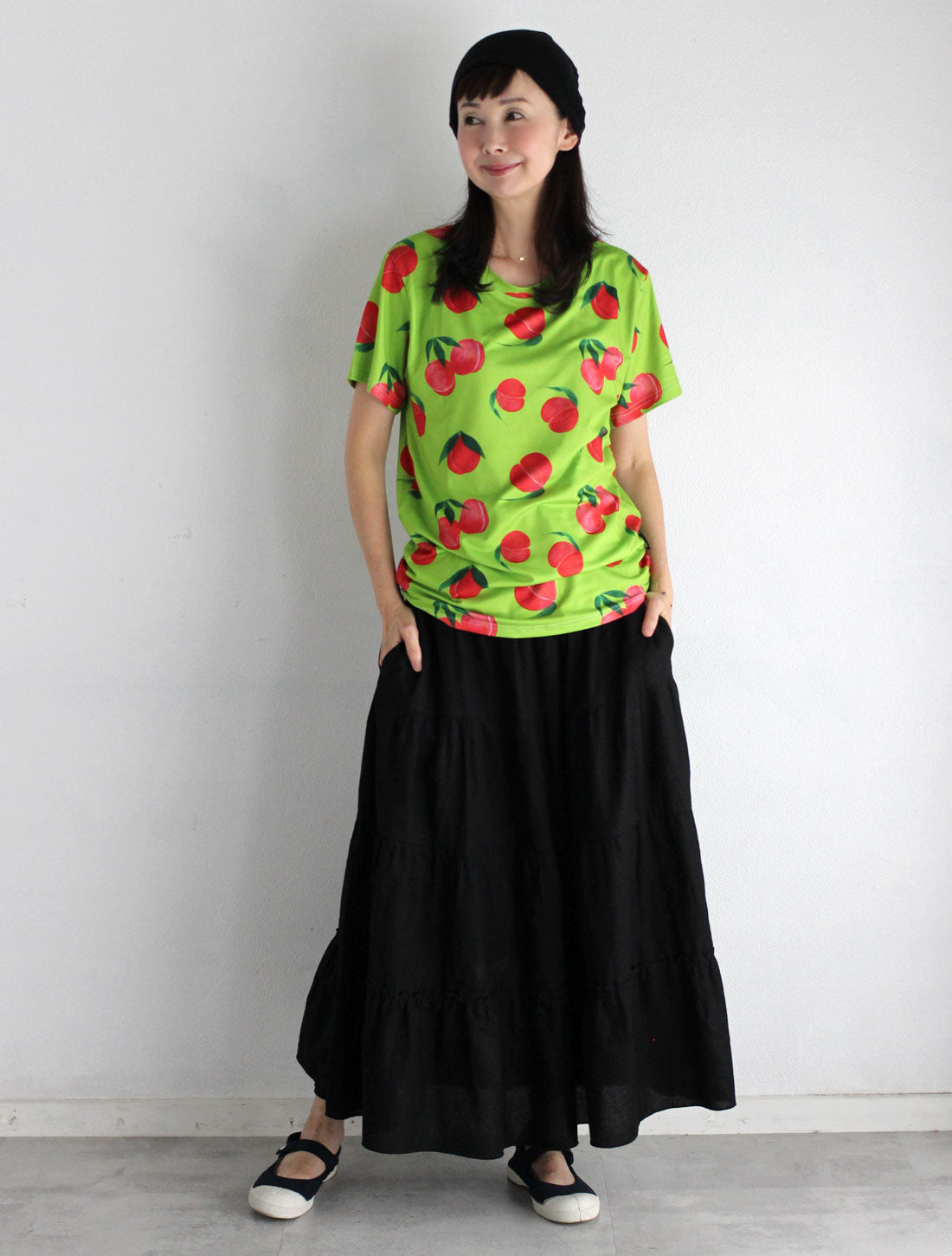 カラフルプリントTシャツ