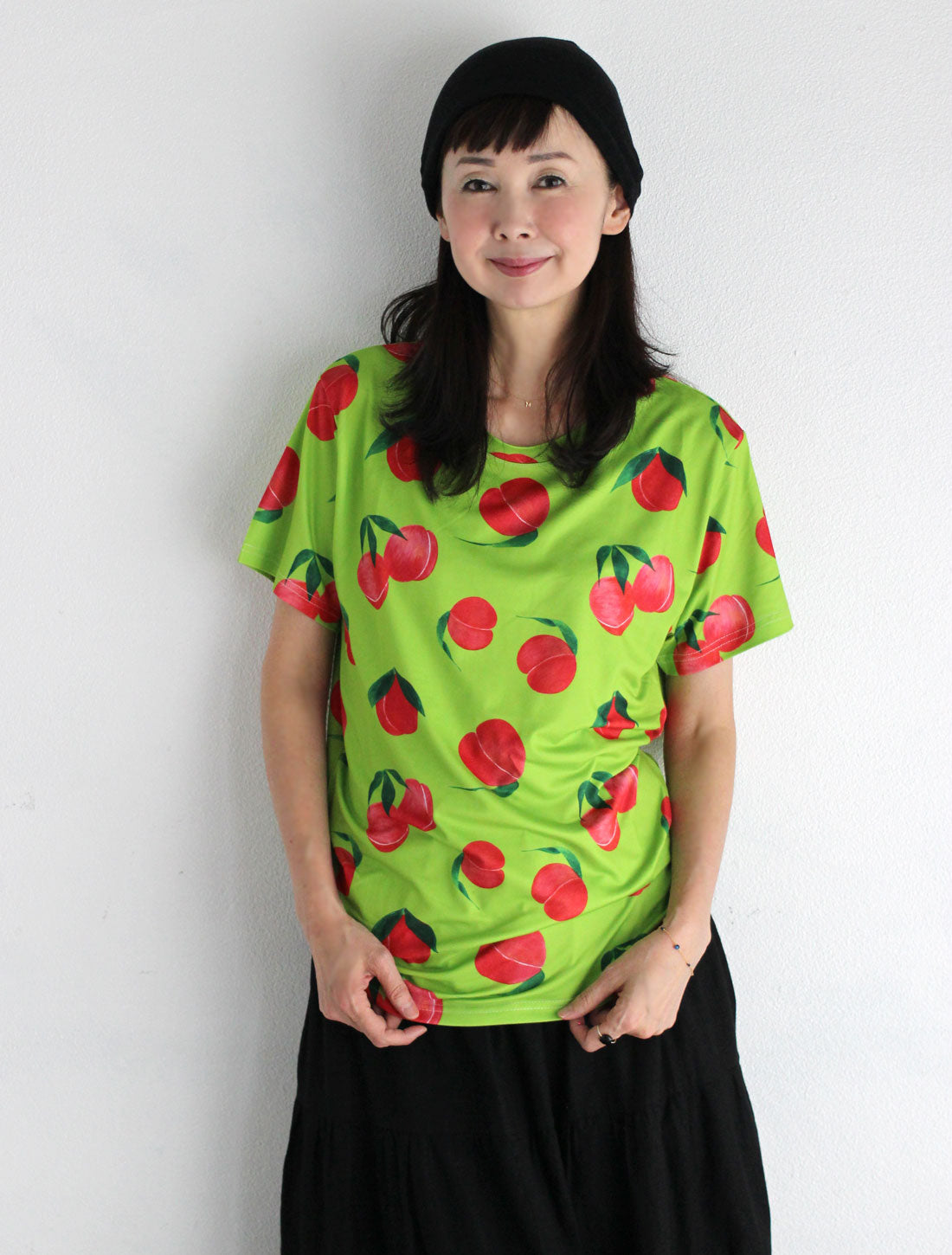 カラフルプリントTシャツ