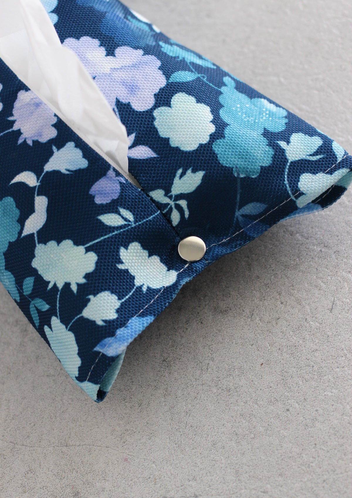 カラフルプリントティッシュケース