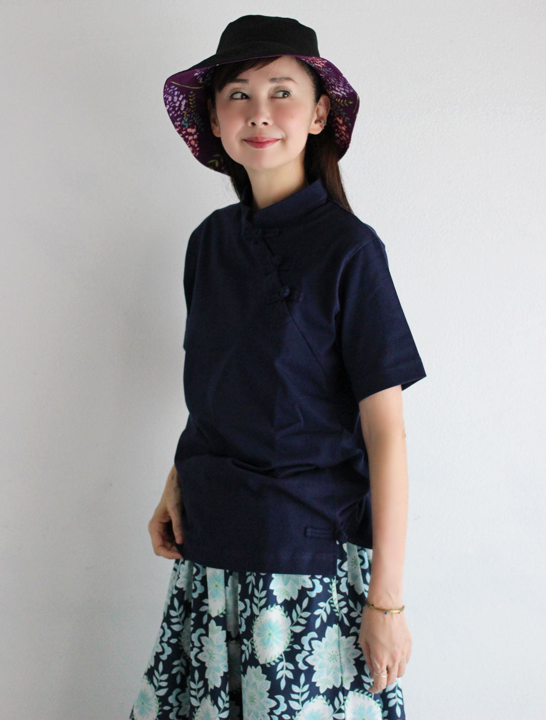 リラックスアオザイTシャツ
