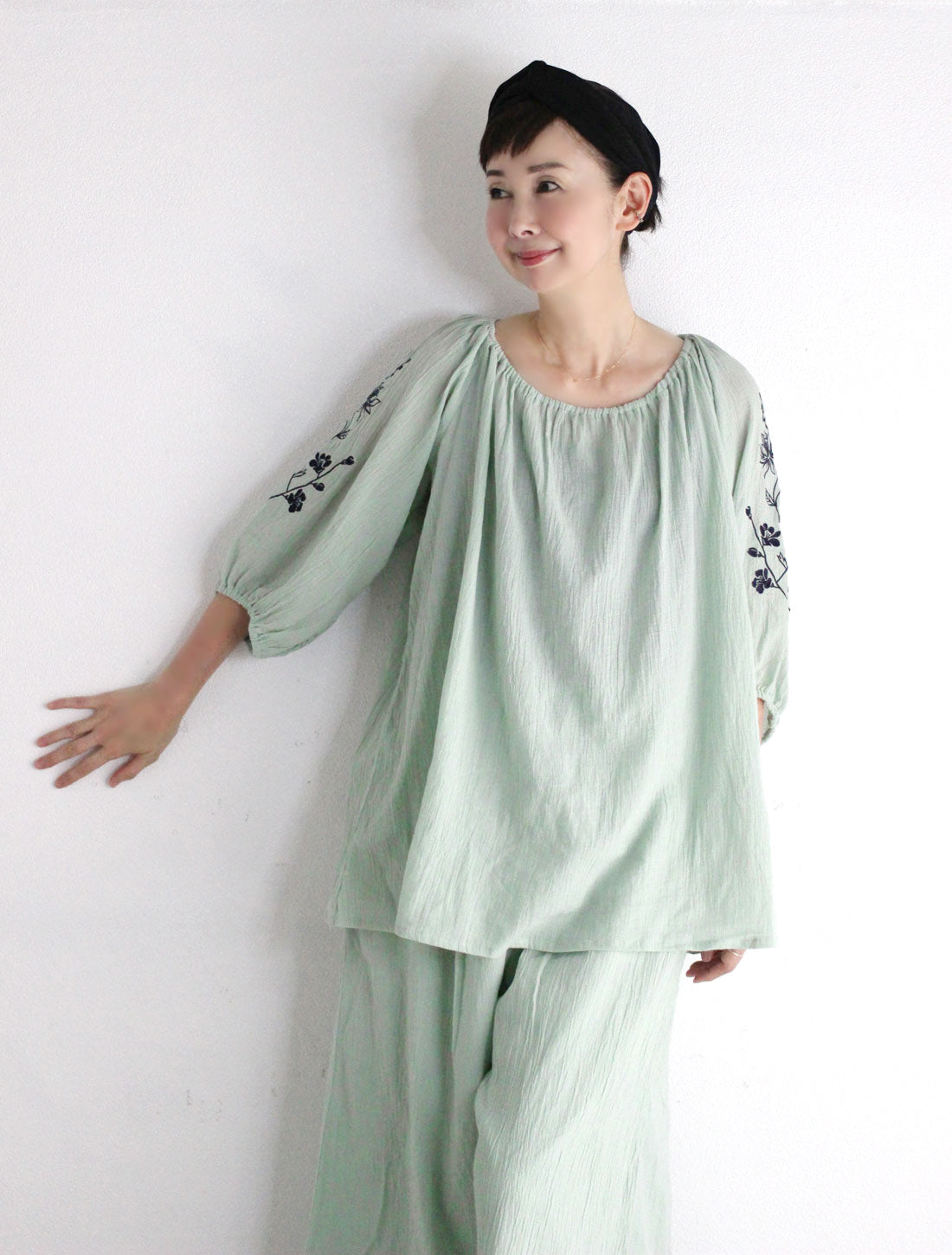 ロータスレース刺繍ヨウリュウチュニック