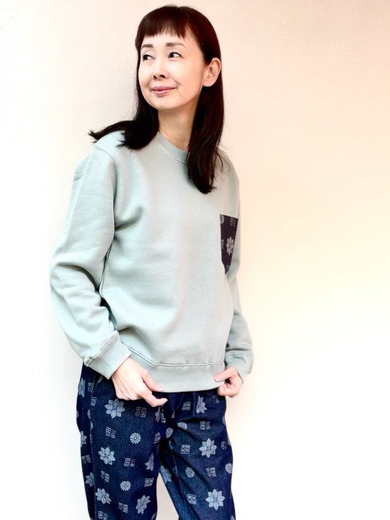 福モノグラムデニムポケット付きトレーナー