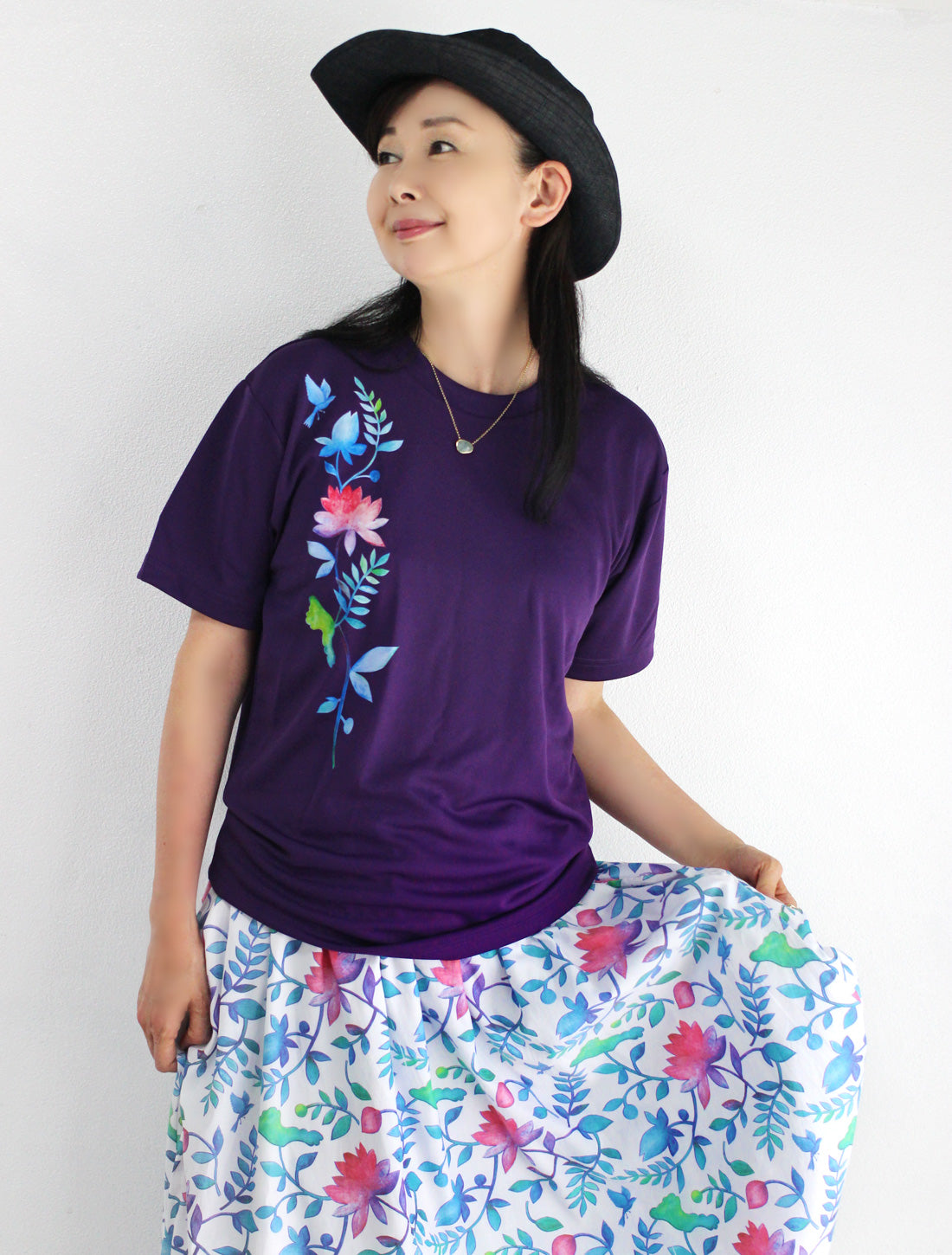 ロータスボタニカルプリントドライTシャツ