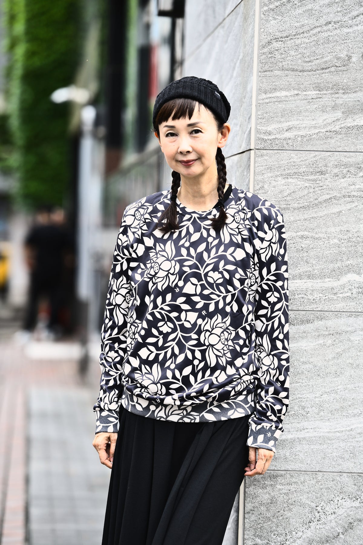 カラフルプリントロングTシャツ 新蓮唐草