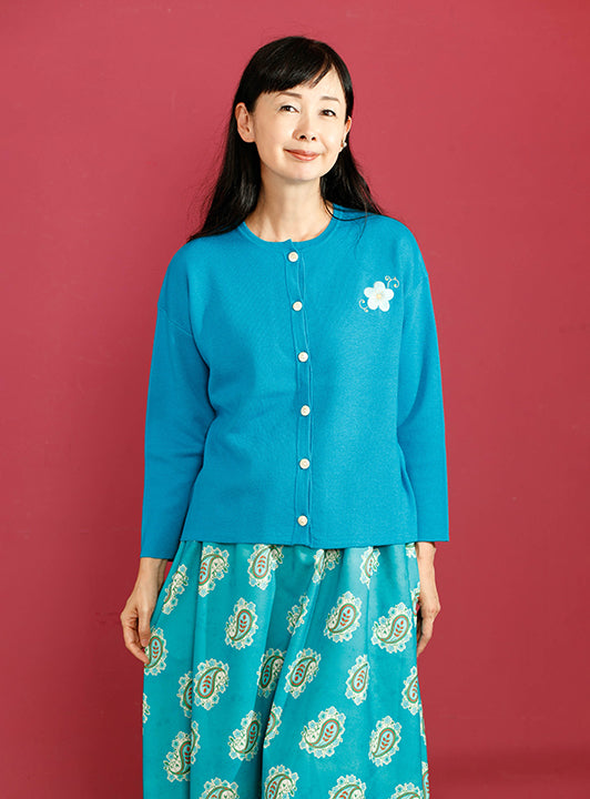 【SALE】梅刺繍カーディガン (detail 2) - ROUROU | Yokohama Chinatown Asian Fashion