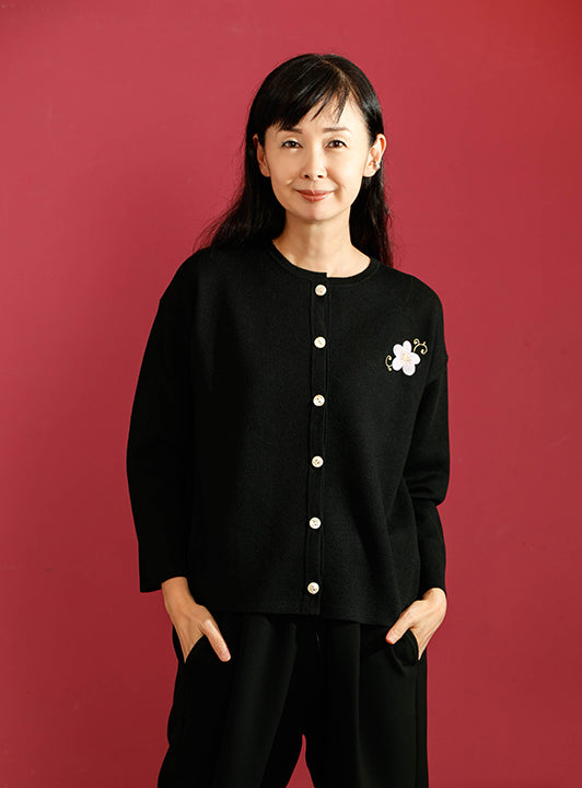 【SALE】梅刺繍カーディガン (detail 6) - ROUROU | Yokohama Chinatown Asian Fashion
