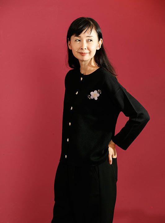 【SALE】梅刺繍カーディガン (detail 7) - ROUROU | Yokohama Chinatown Asian Fashion
