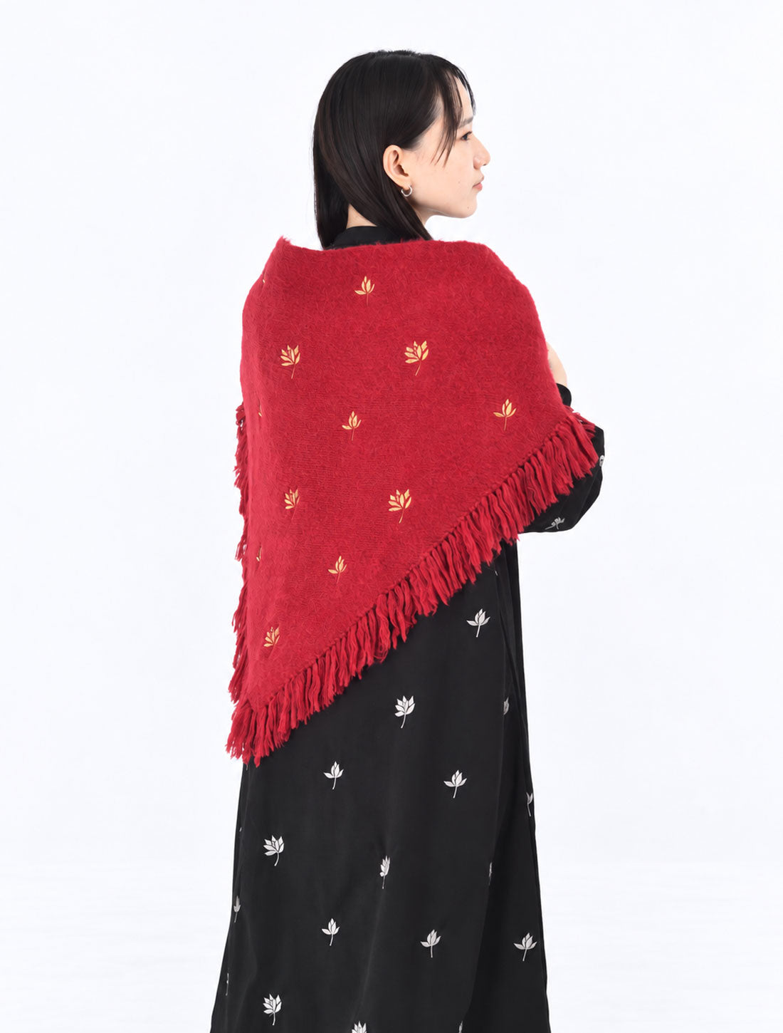 2026AW蓮刺繍ニットストール