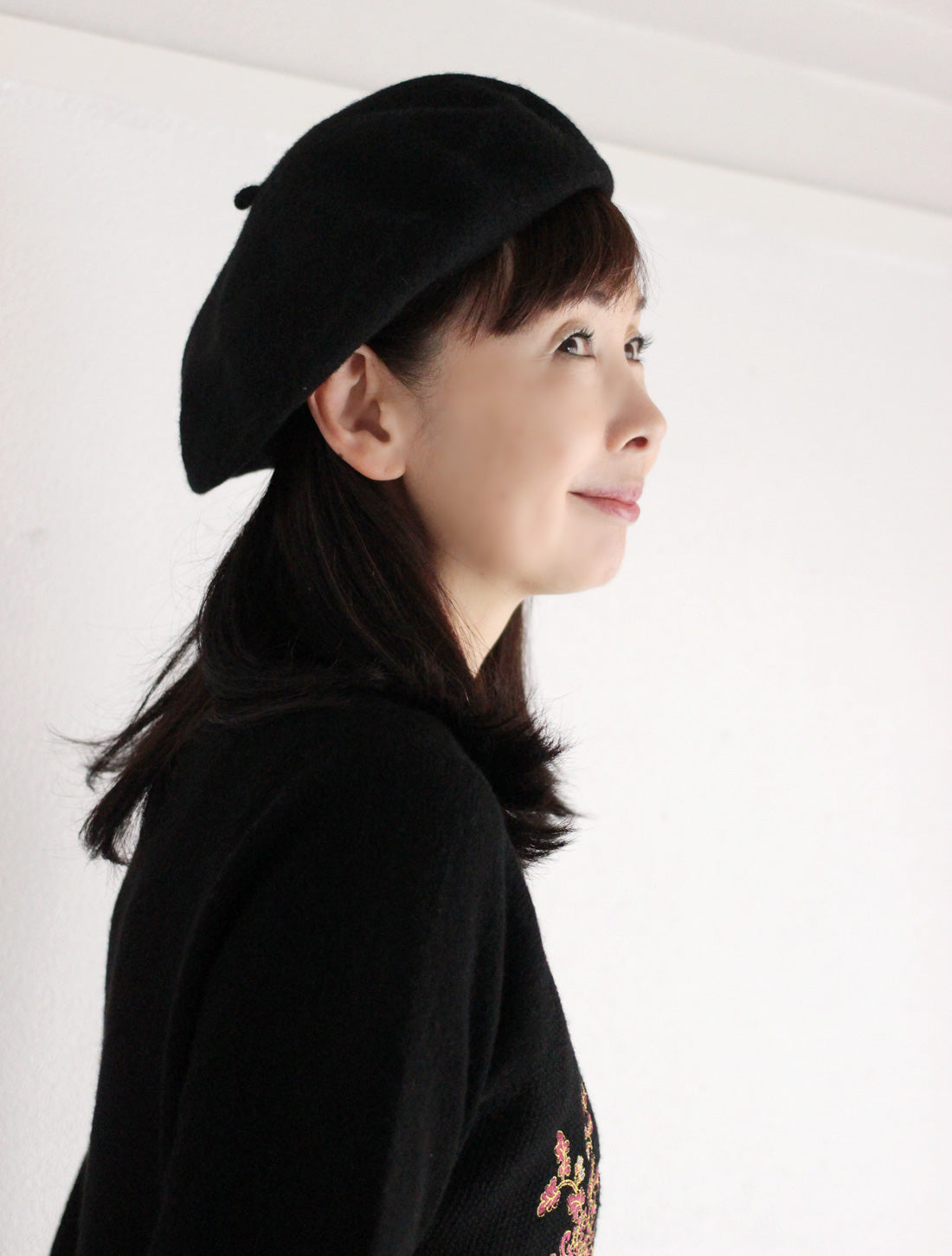 ダブルハピネスコンチョ付きベレー帽