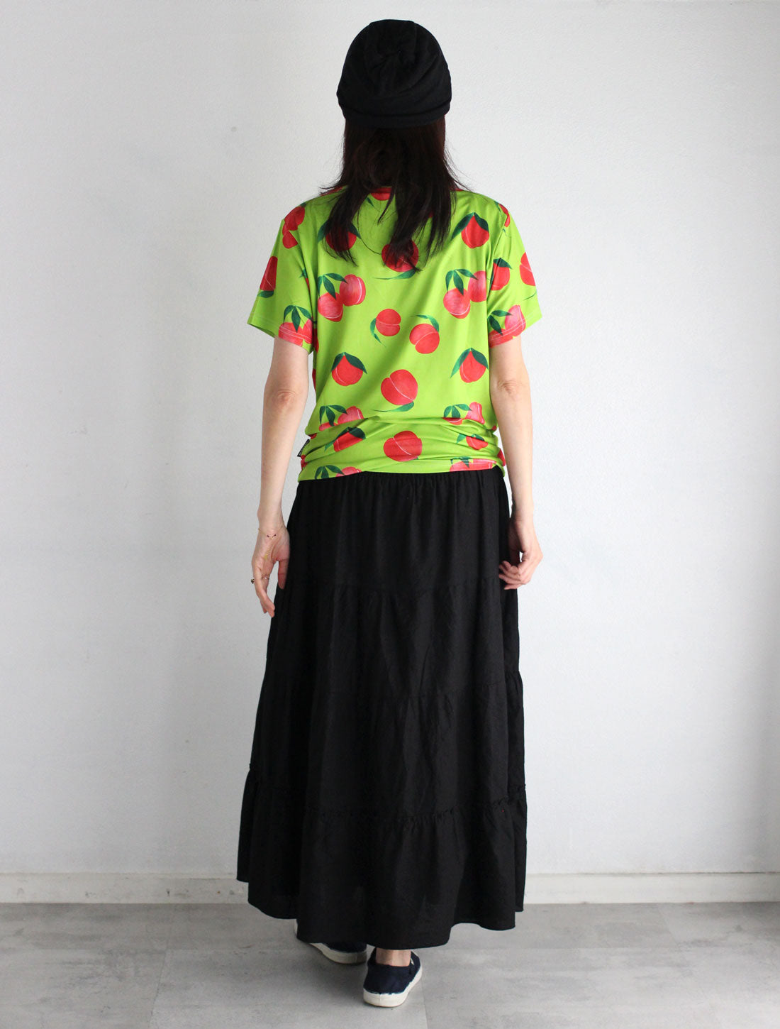 カラフルプリントTシャツ