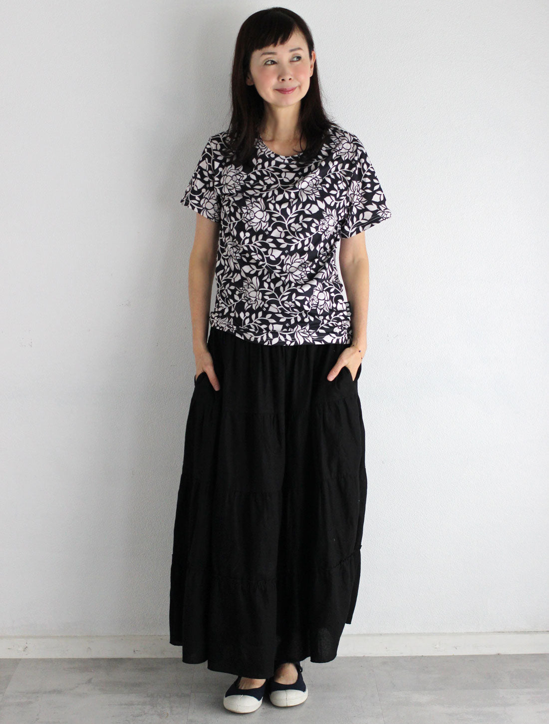 カラフルプリントTシャツ