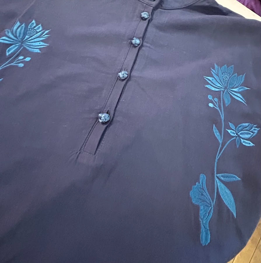 ロータス刺繍レーヨンリネンワンピース